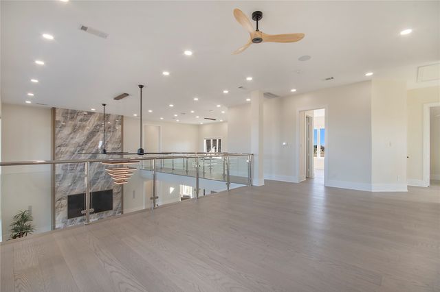 100 Old Vineyard Lane, Heath, TX 75032