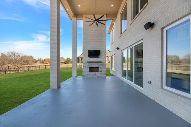 100 Old Vineyard Lane, Heath, TX 75032