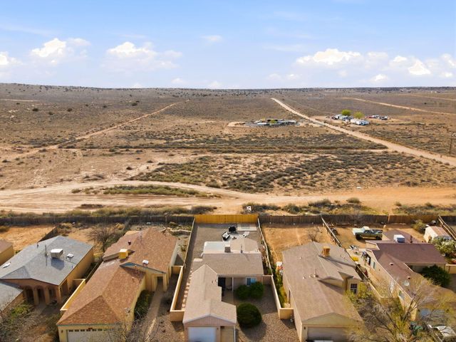 2185 High Desert Circle NE, Rio Rancho, NM 87144