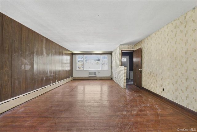 3076 Lasalle Avenue, Bronx, NY 10461