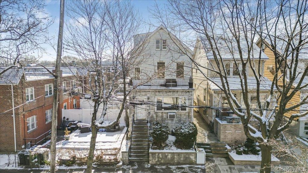 3076 Lasalle Avenue, Bronx, NY 10461