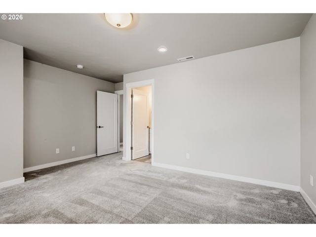 4196 Se CENTURY Blvd, Hillsboro, OR 97123