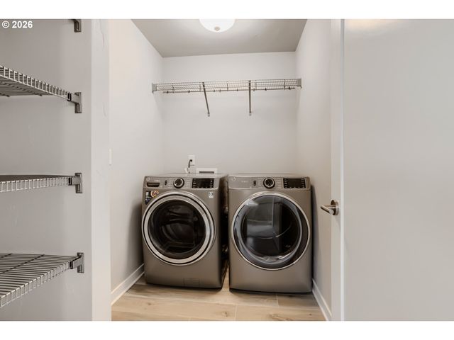 4196 Se CENTURY Blvd, Hillsboro, OR 97123