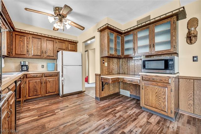 3446 Niles Carver Road, Mineral Ridge, OH 44440