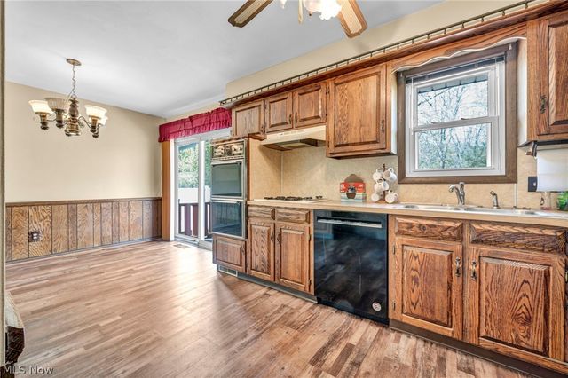 3446 Niles Carver Road, Mineral Ridge, OH 44440