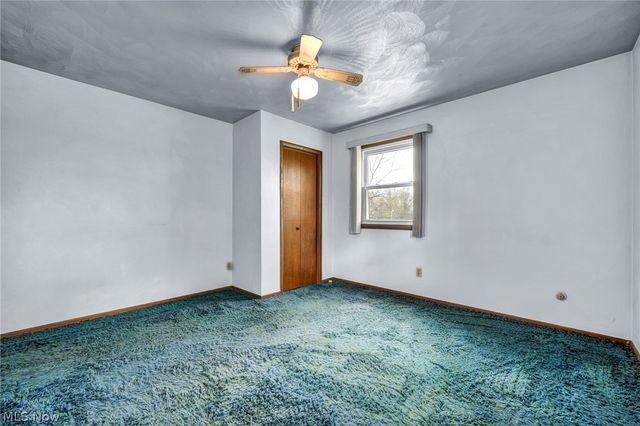 3446 Niles Carver Road, Mineral Ridge, OH 44440