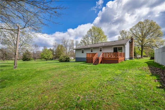 3446 Niles Carver Road, Mineral Ridge, OH 44440