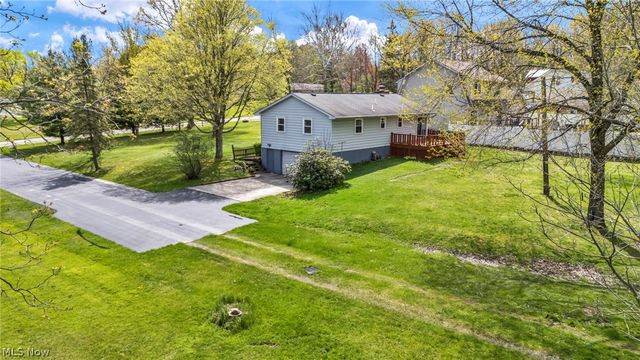 3446 Niles Carver Road, Mineral Ridge, OH 44440