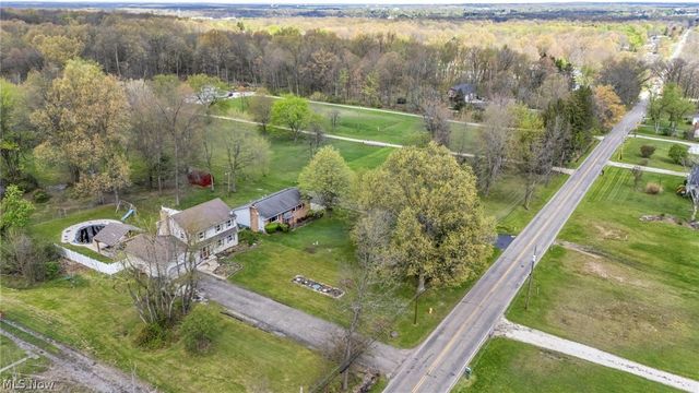 3446 Niles Carver Road, Mineral Ridge, OH 44440