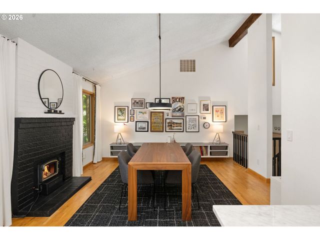 9912 Sw QUAIL POST Rd, Portland, OR 97219
