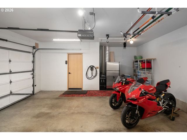 9912 Sw QUAIL POST Rd, Portland, OR 97219