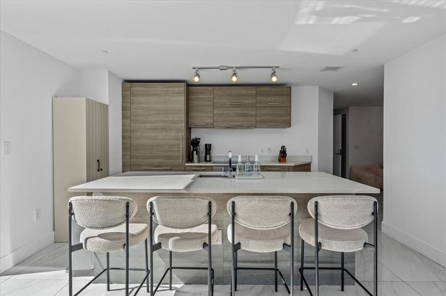 650 NE 32nd Street 4501, Miami, FL 33137