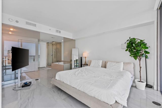 650 NE 32nd Street 4501, Miami, FL 33137