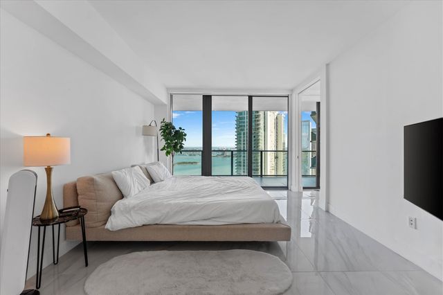 650 NE 32nd Street 4501, Miami, FL 33137