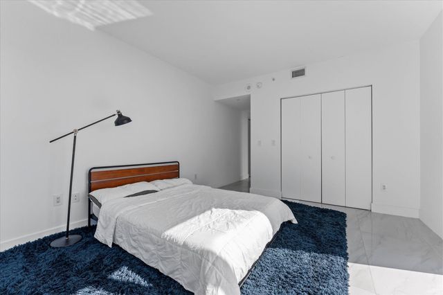 650 NE 32nd Street 4501, Miami, FL 33137