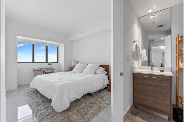 650 NE 32nd Street 4501, Miami, FL 33137