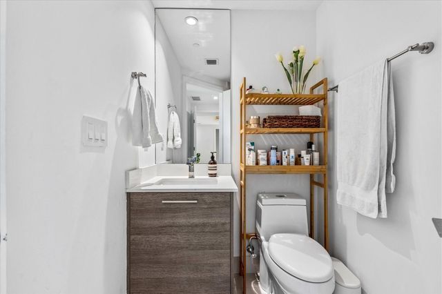 650 NE 32nd Street 4501, Miami, FL 33137