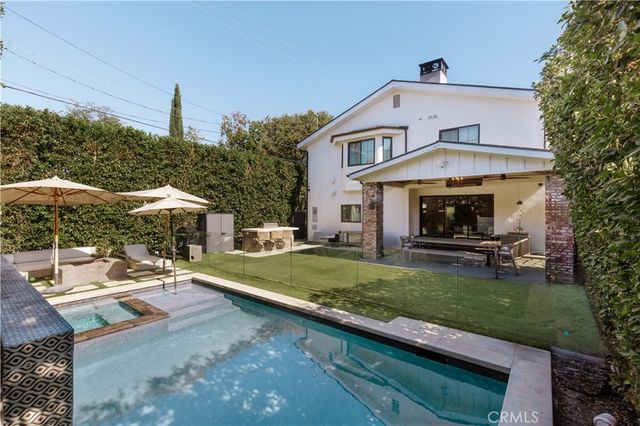 14803 Otsego Street, Sherman Oaks, CA 91403