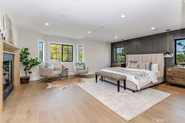 14803 Otsego Street, Sherman Oaks, CA 91403