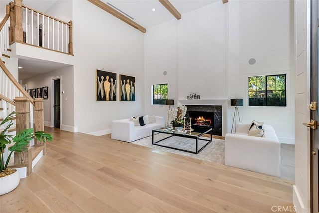 14803 Otsego Street, Sherman Oaks, CA 91403