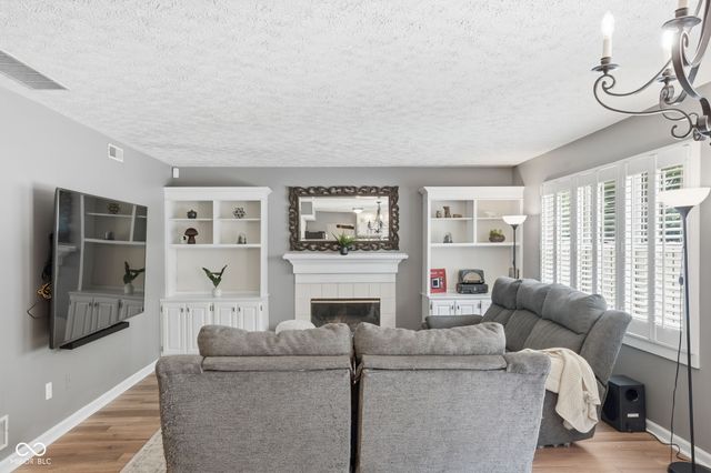 6638 Salem Drive, Fishers, IN 46038