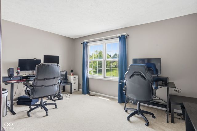 6638 Salem Drive, Fishers, IN 46038