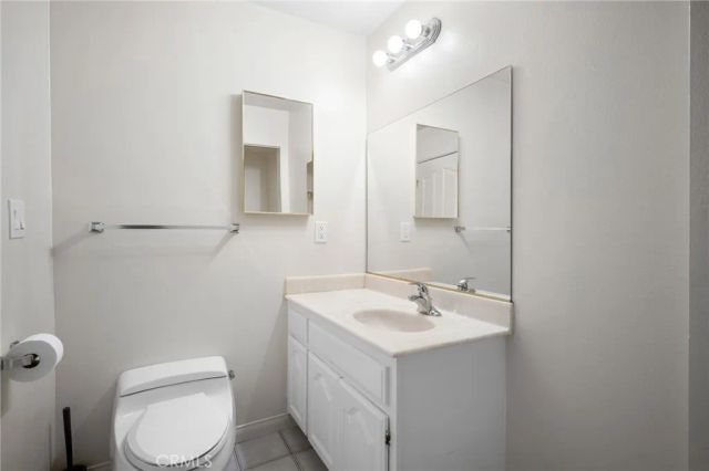 318 N Kenwood Street 105, Glendale, CA 91206