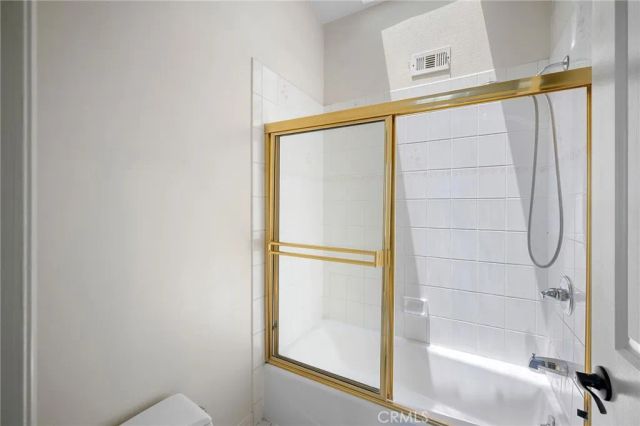318 N Kenwood Street 105, Glendale, CA 91206