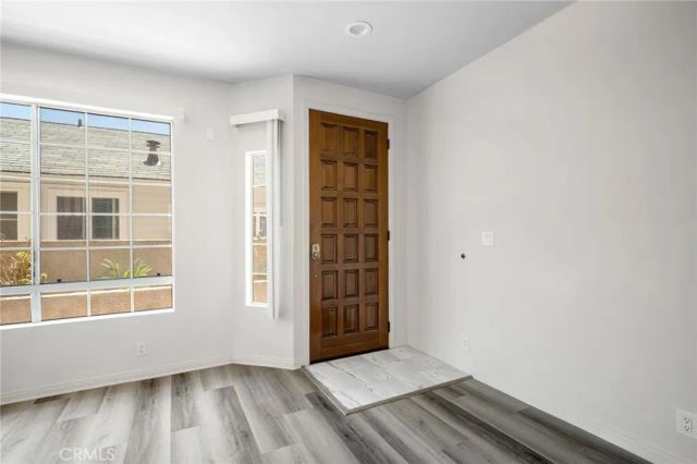 318 N Kenwood Street 105, Glendale, CA 91206