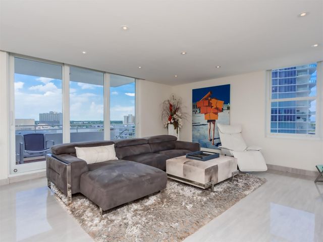 888 INTRACOASTAL Drive 10E, Fort Lauderdale, FL 33304