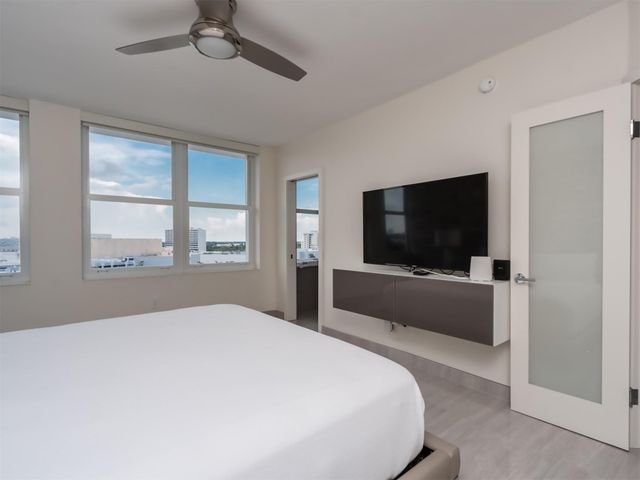 888 INTRACOASTAL Drive 10E, Fort Lauderdale, FL 33304