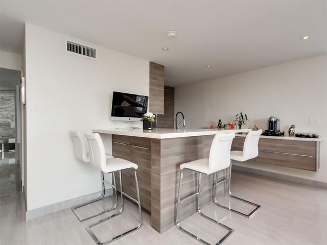 888 INTRACOASTAL Drive 10E, Fort Lauderdale, FL 33304