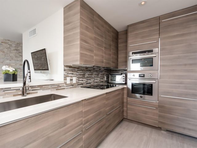 888 INTRACOASTAL Drive 10E, Fort Lauderdale, FL 33304