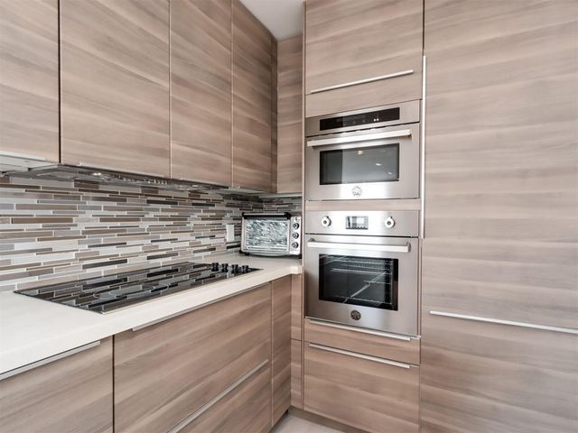 888 INTRACOASTAL Drive 10E, Fort Lauderdale, FL 33304