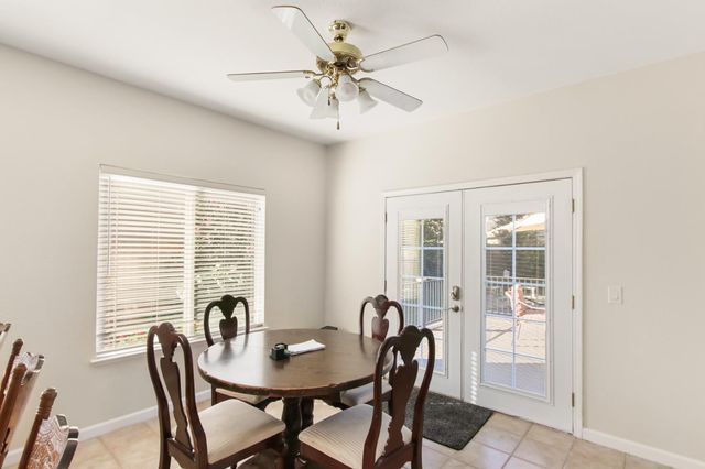 1856 Krpan Dr, Roseville, CA 95747