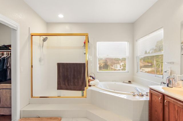 1856 Krpan Dr, Roseville, CA 95747