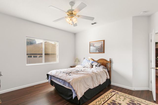 1856 Krpan Dr, Roseville, CA 95747