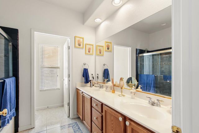 1856 Krpan Dr, Roseville, CA 95747