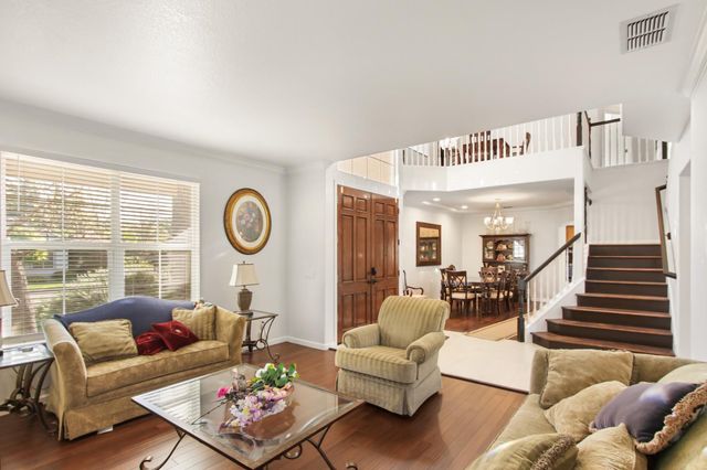 1856 Krpan Dr, Roseville, CA 95747