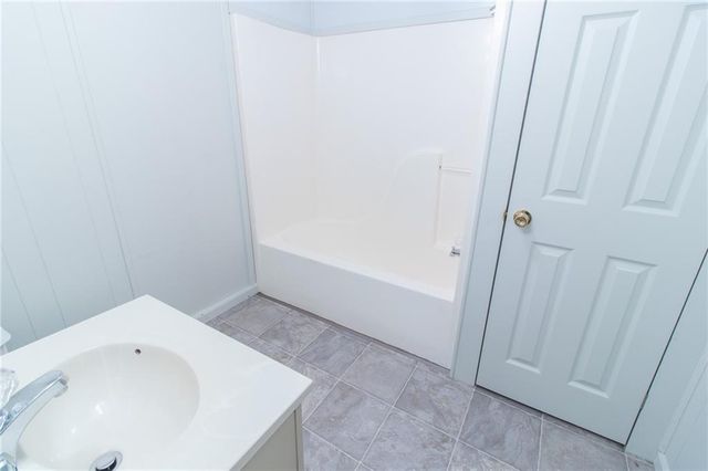 757 SW 800th Road, Holden, MO 64040