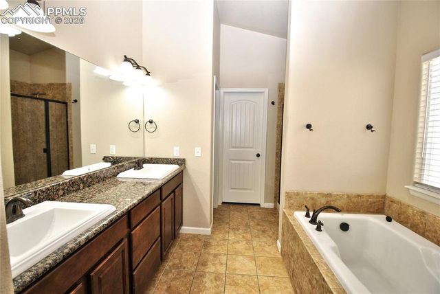 6550 Tranters Creek Way, Colorado Springs, CO 80925