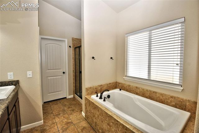 6550 Tranters Creek Way, Colorado Springs, CO 80925