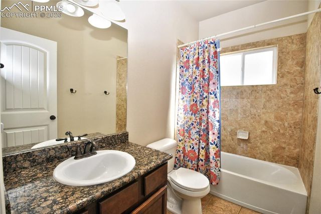 6550 Tranters Creek Way, Colorado Springs, CO 80925