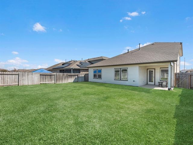 8110 Brahman Lane, Rosharon, TX 77583