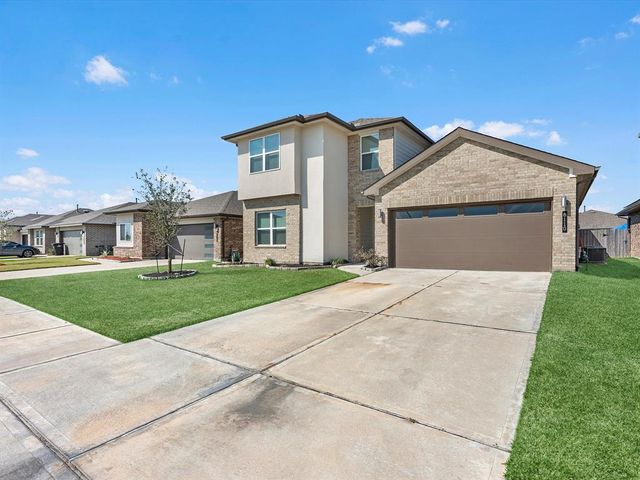 8110 Brahman Lane, Rosharon, TX 77583