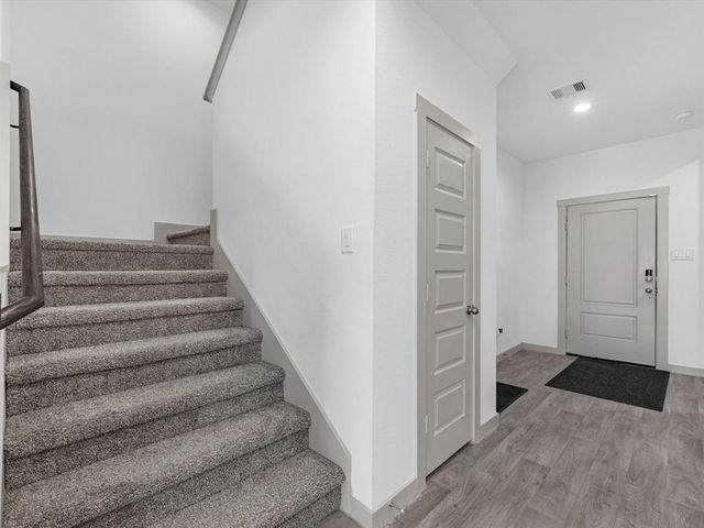 8110 Brahman Lane, Rosharon, TX 77583