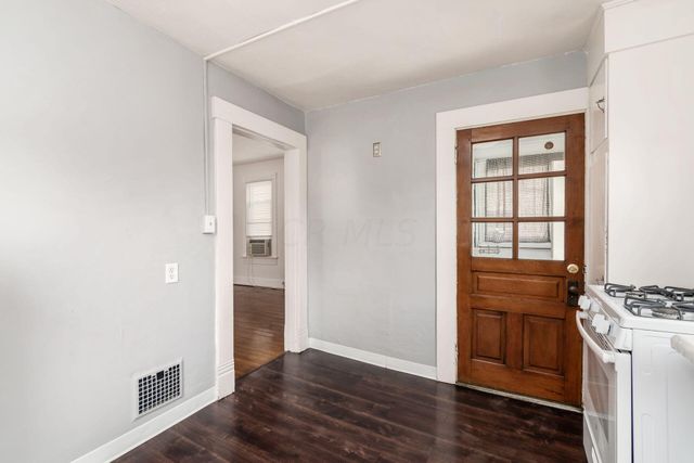 121 Mcmillen Avenue, Columbus, OH 43201