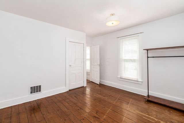 121 Mcmillen Avenue, Columbus, OH 43201