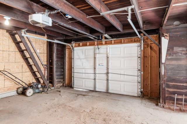 121 Mcmillen Avenue, Columbus, OH 43201