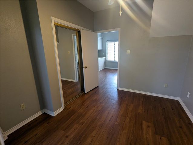 601 Nelray Boulevard 11, Austin, TX 78751